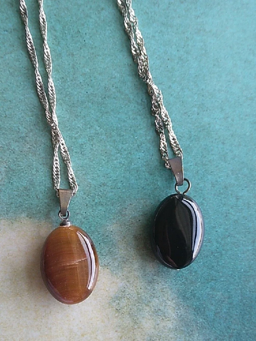 Vintage Black Onyx Or Brown Tiger Eye Oval Pendant On Sterling Silver Chain